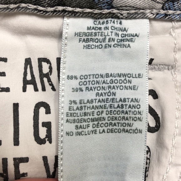 True Religion sz 29 Joey short - camo look - Picture 4 of 5